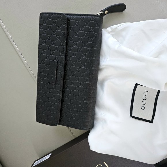 Gucci Wallet - Picture 1 of 5